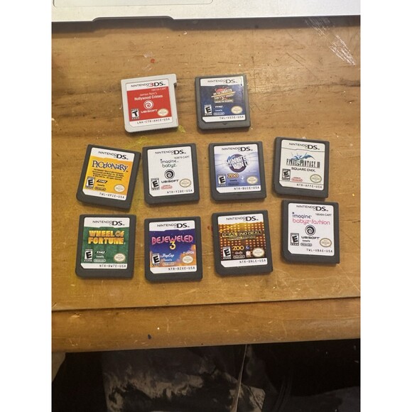 Nintendo 3DS Purple Portable Gaming Console w/ 10 Games & Charger a25 - Picture 2 of 5